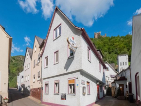 Holiday home in Sankt Goarshausen with barbecue